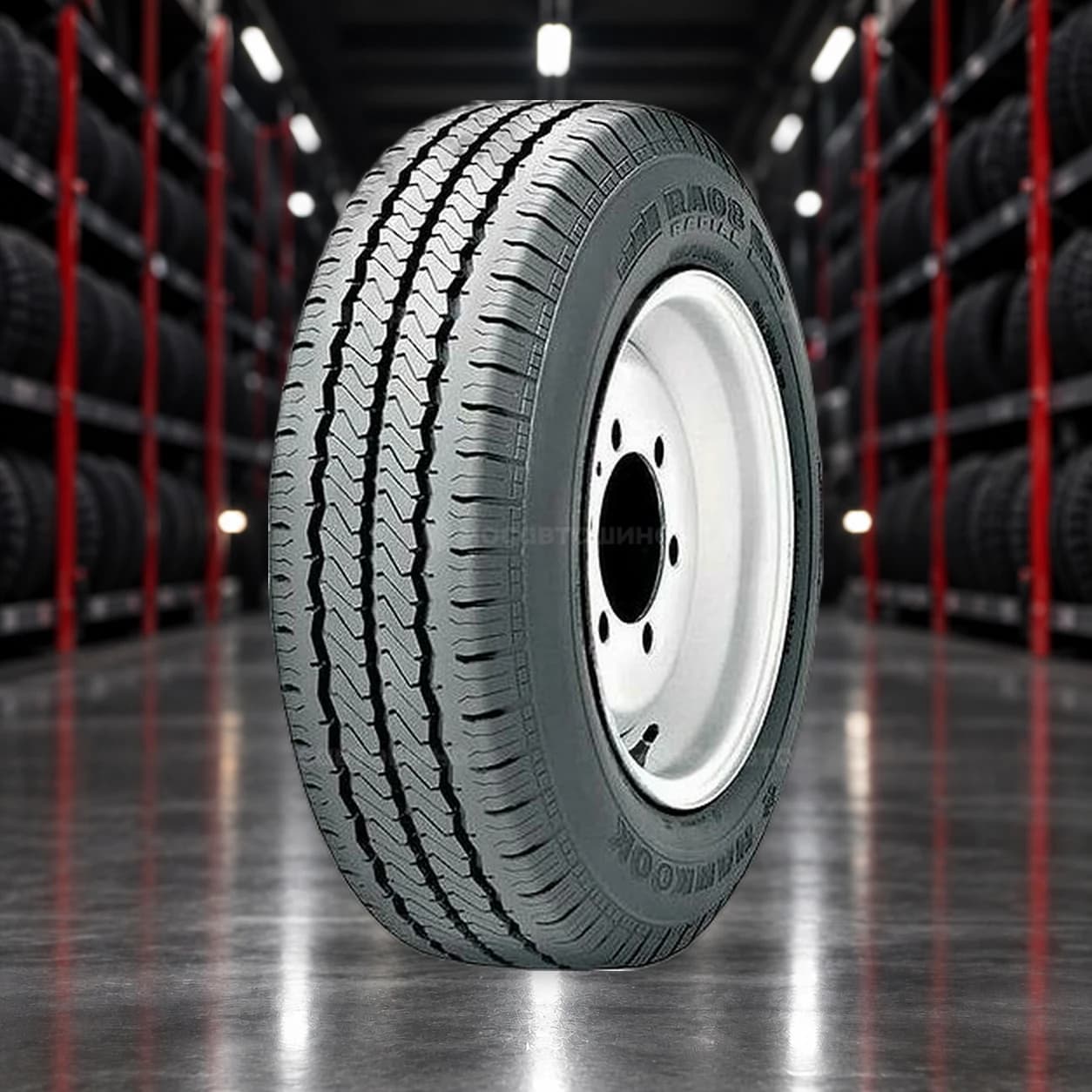 Hankook RA08 Radial 195/70 R15C 104/102R