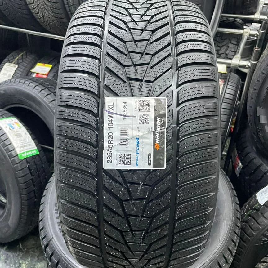 Hankook Winter I'Cept Evo 3 W330 285/35 R20 104W