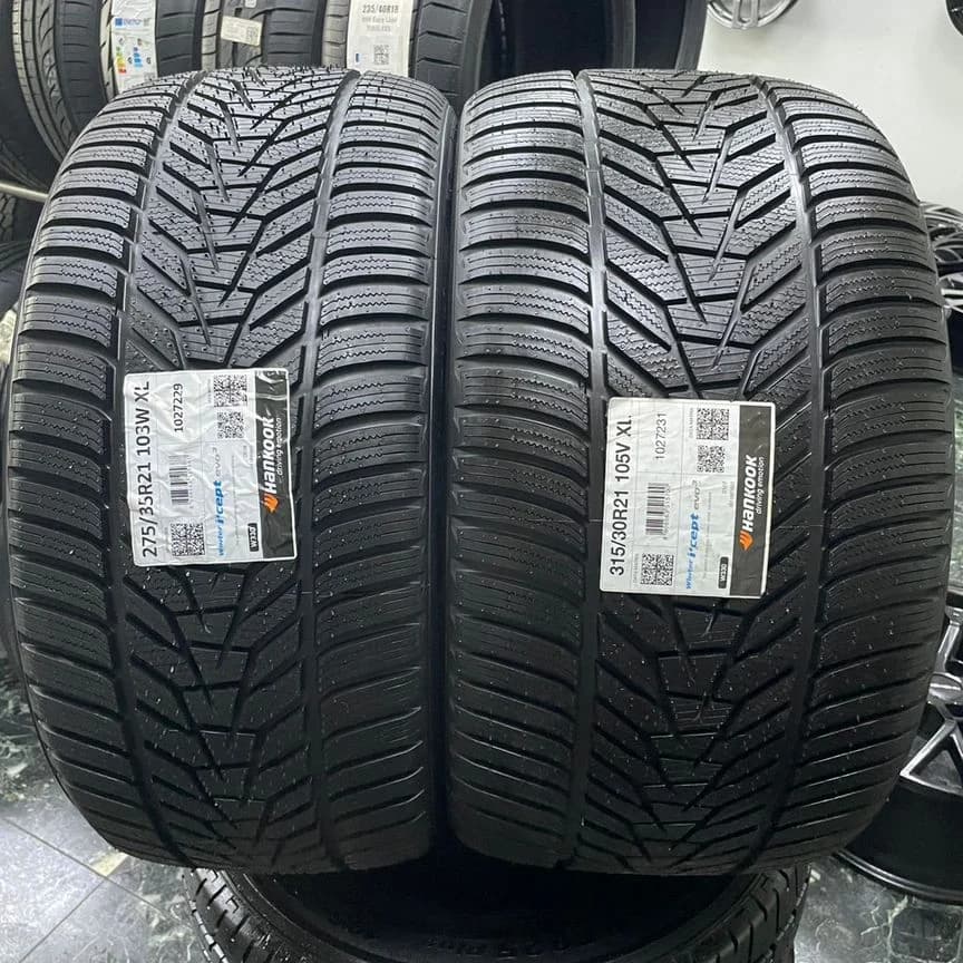 Hankook Winter I'Cept Evo 3 W330 275/35 R21 и 315/30 R21 103W