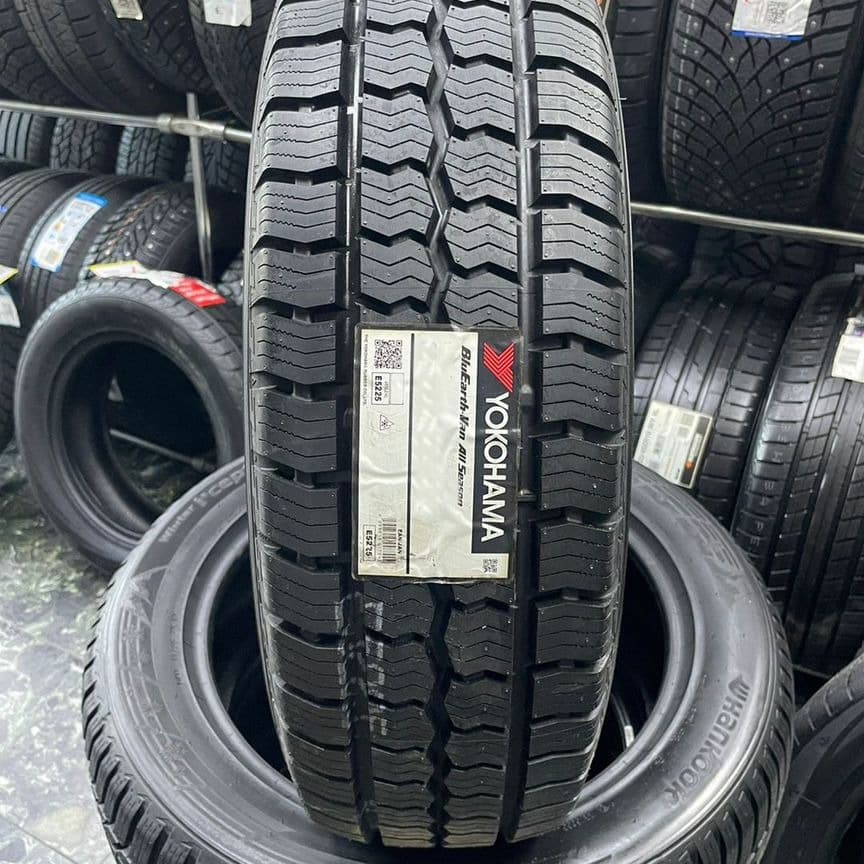 Yokohama BluEarth-Van RY61 215/60 R16C 103/101T
