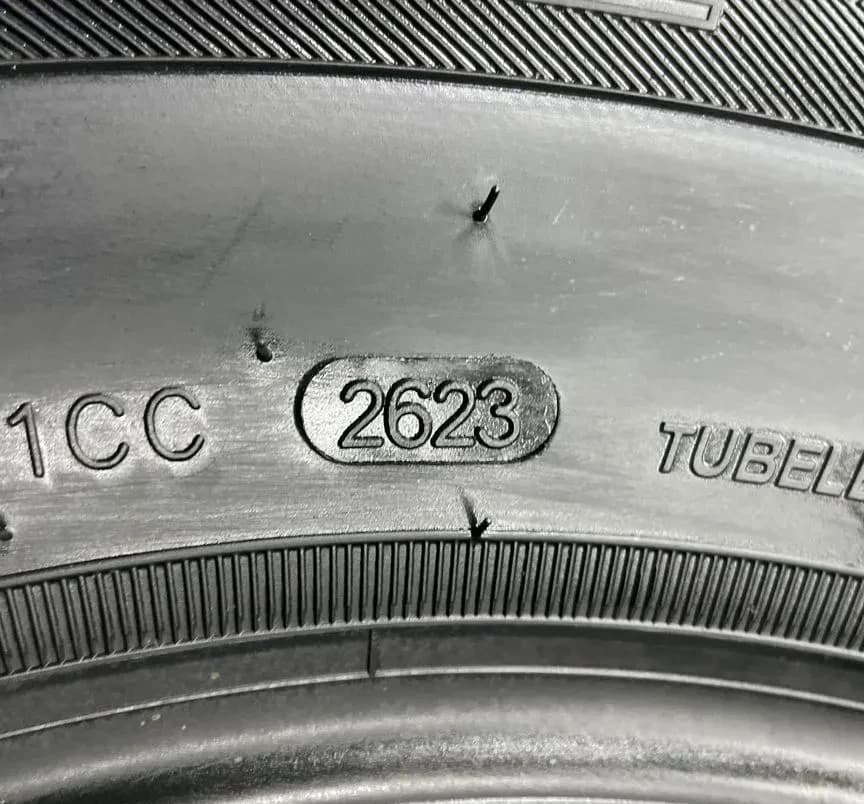 Westlake SW612 215/70 R15C 109R