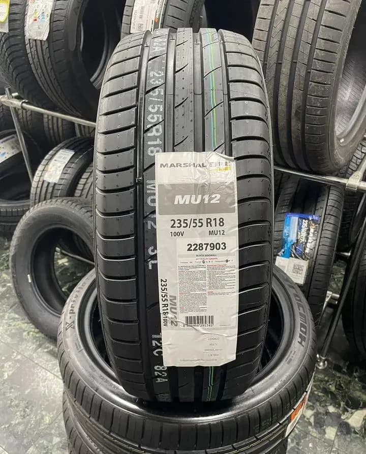 Marshal MU12 235/55 R18 100V