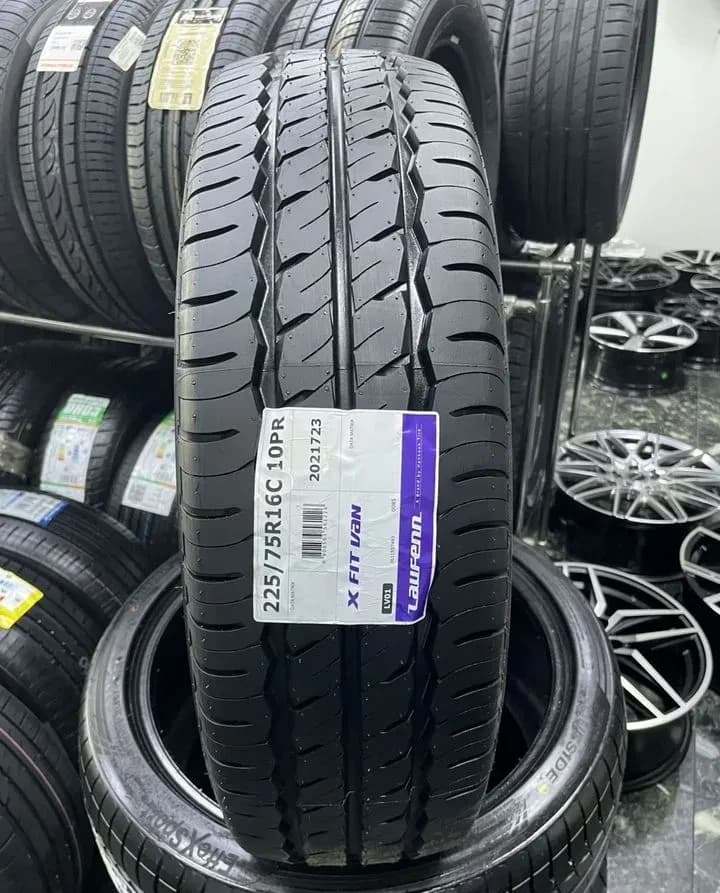 Laufenn X-Fit Van LV01 225/75 R16C 120R