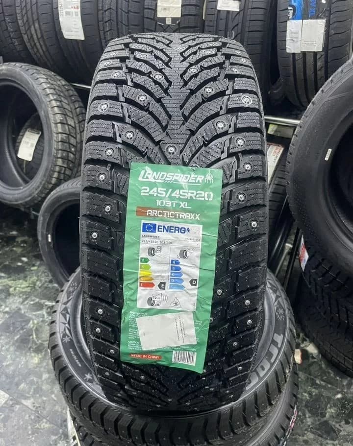 Landspider Arctictraxx 245/45 R20 103T XL