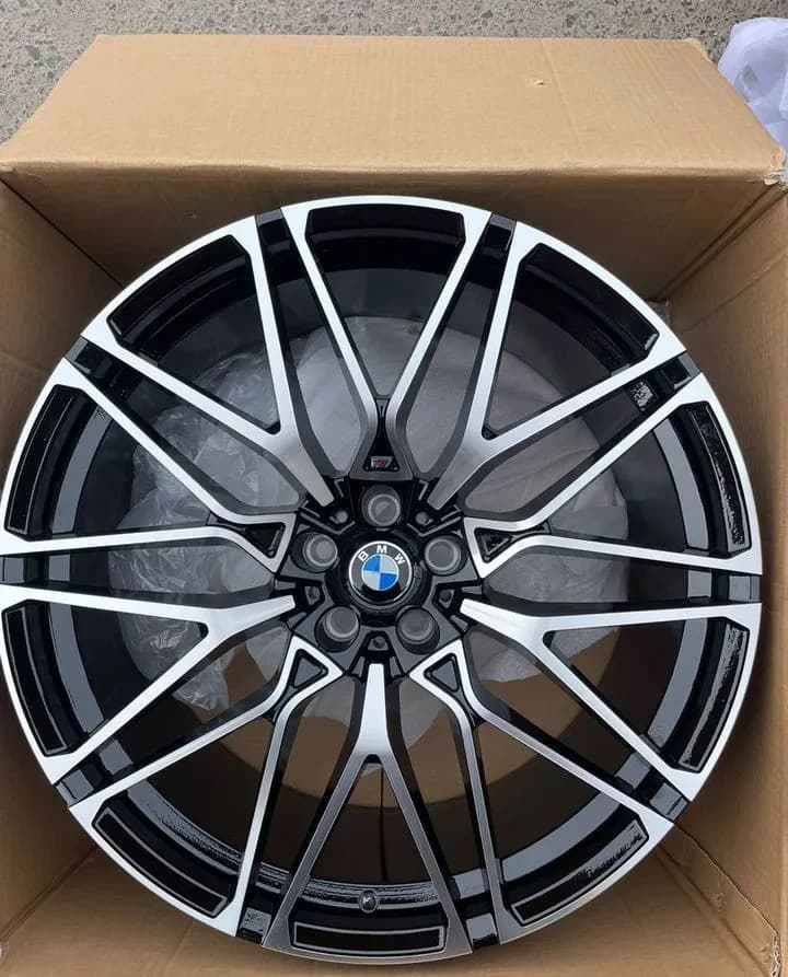 Литые диски FR Replica BK690 9.5×R22 5×112