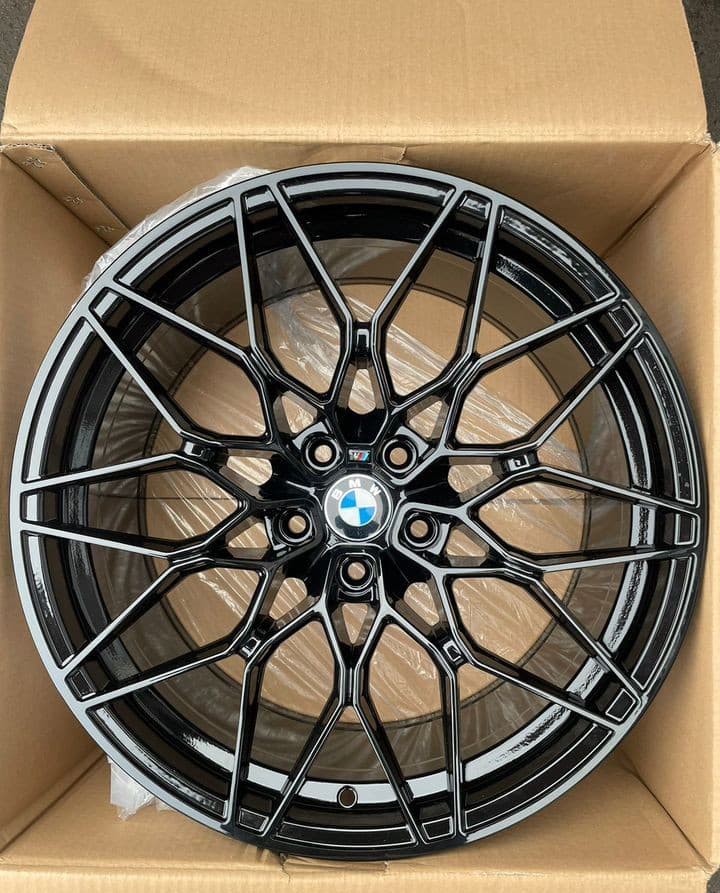 Литые диски Replica VW224 8×R19 5×112
