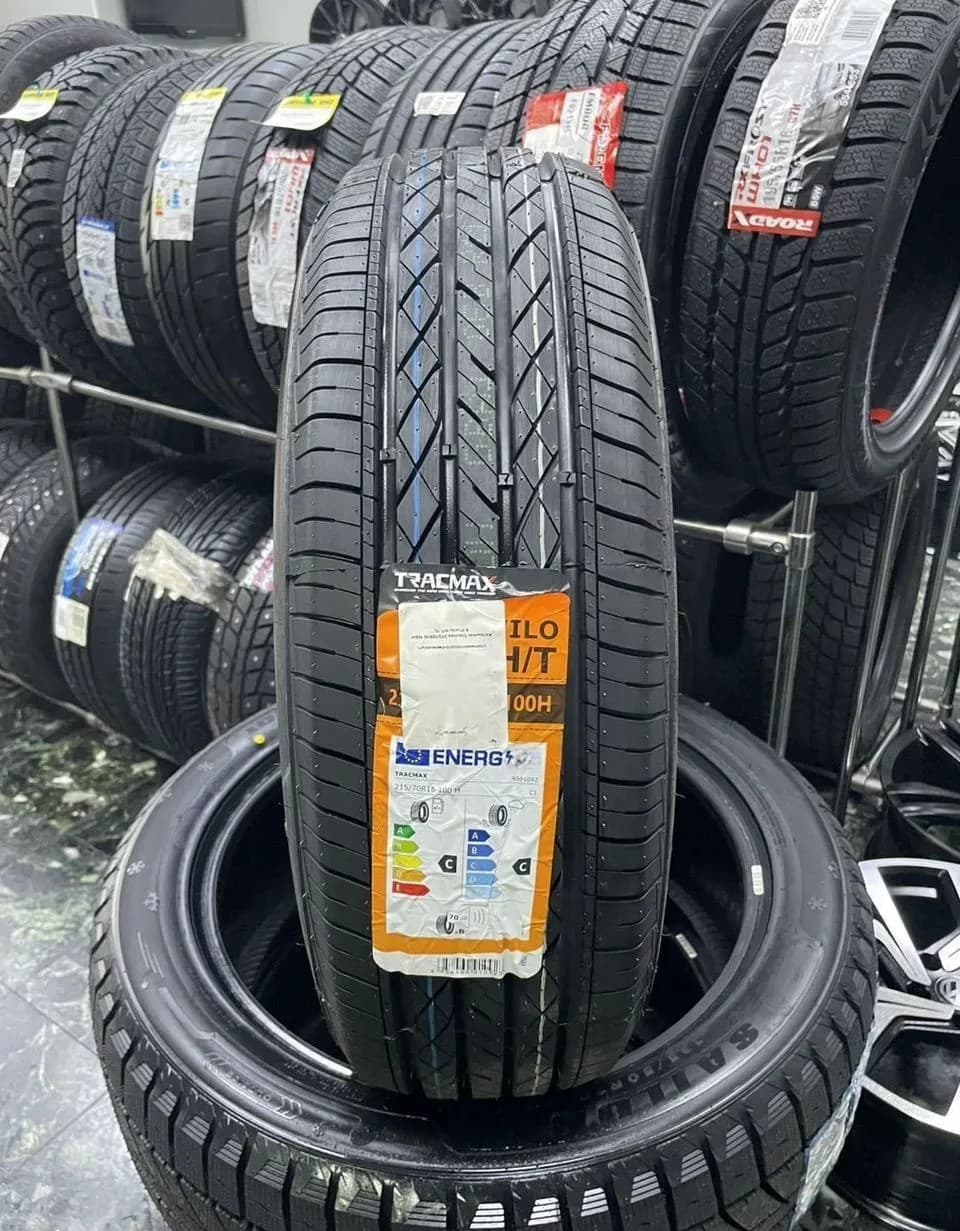 Tracmax X-Privilo H/T 215/70 R16 100H