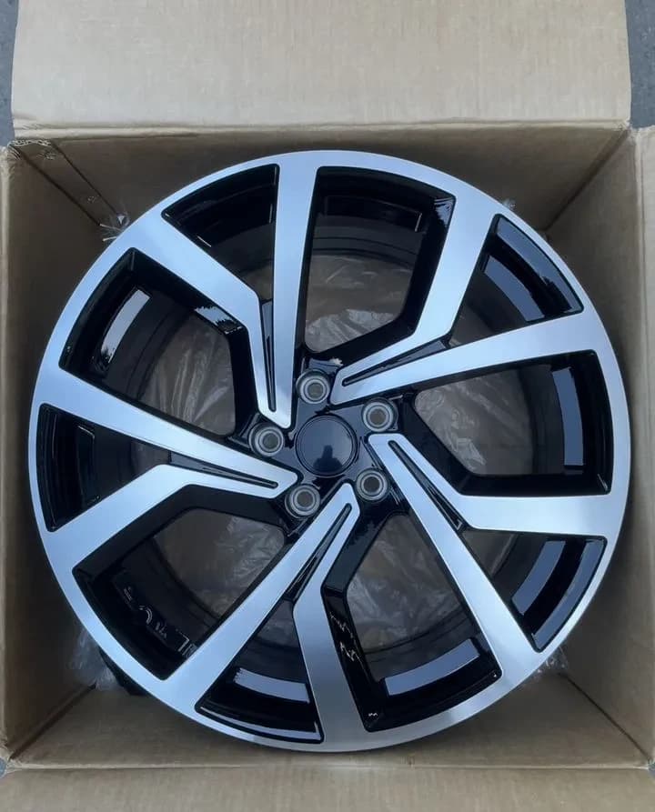 Литые диски FR Replica VV5293 8×R19 5×112