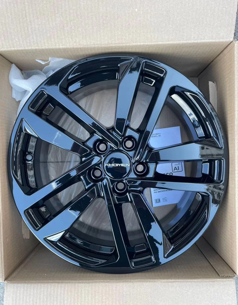 Литые диски Khomen Wheels KHW1612 6.5×R16 5×100