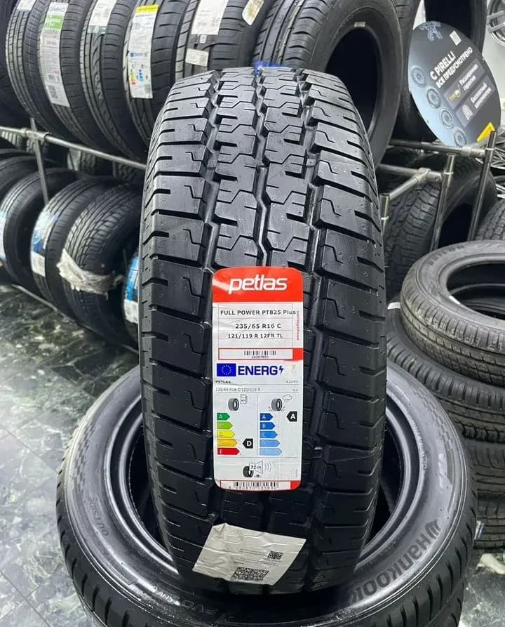 Petlas Full Power PT825 Plus 235/65 R16C 121R