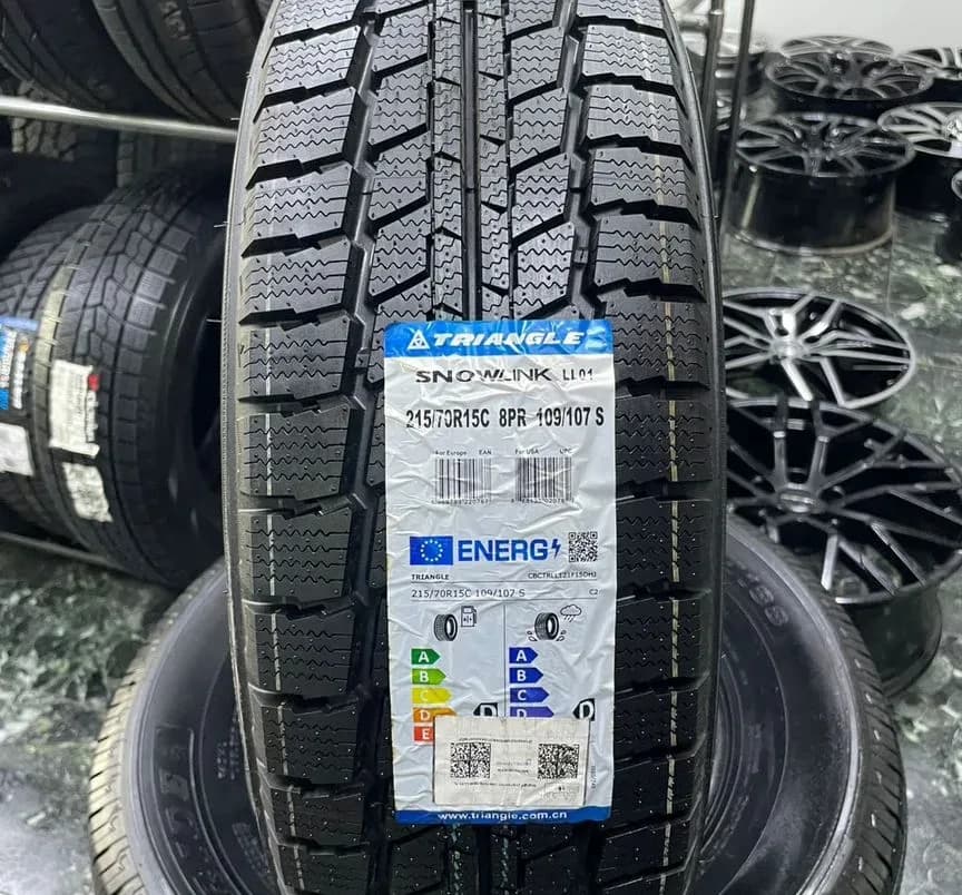 Triangle Snow-LL01 215/70 R15C 109S