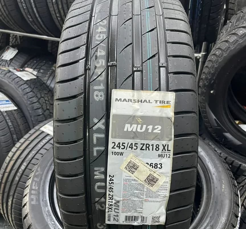 Marshal MU12 245/45 R18 100W